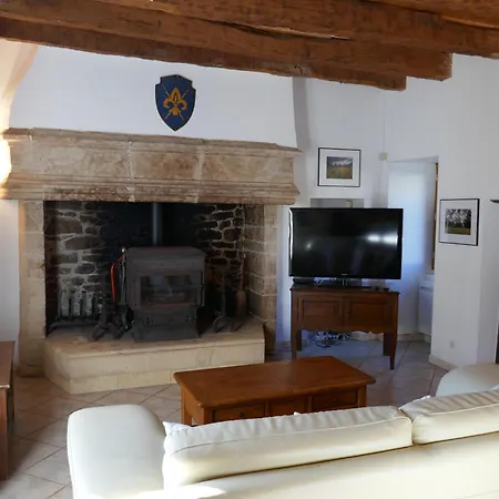 La Roseraie, Authentique Maison Du Perigord Noir