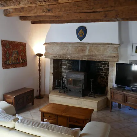 La Roseraie, Authentique Maison Du Perigord Noir Holiday home