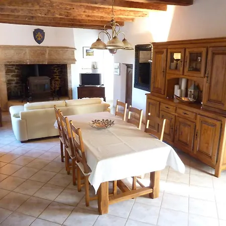 La Roseraie, Authentique Maison Du Perigord Noir