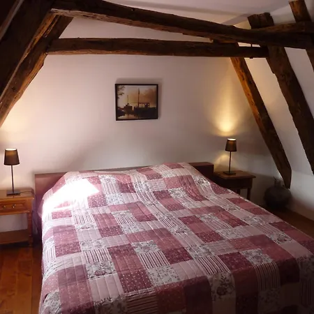 La Roseraie, Authentique Maison Du Perigord Noir Plazac
