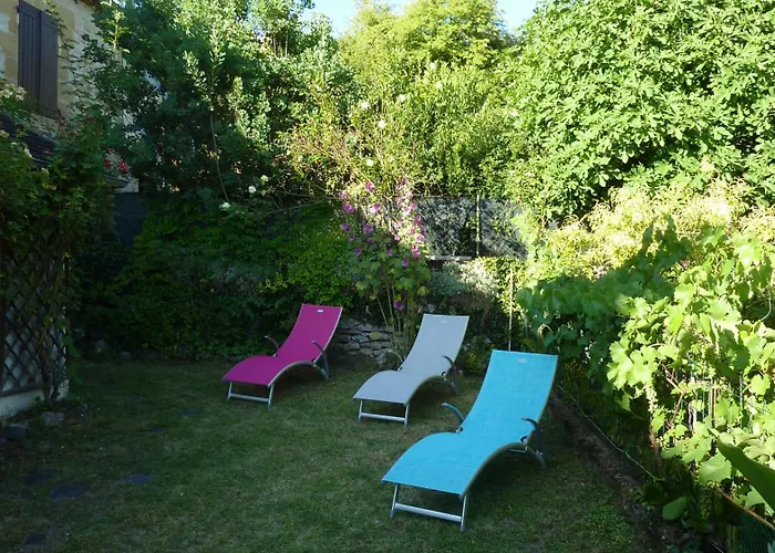 Ferienhaus La Roseraie, Authentique Maison Du Perigord Noir